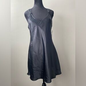 Jones New York black satin nightie BNWT